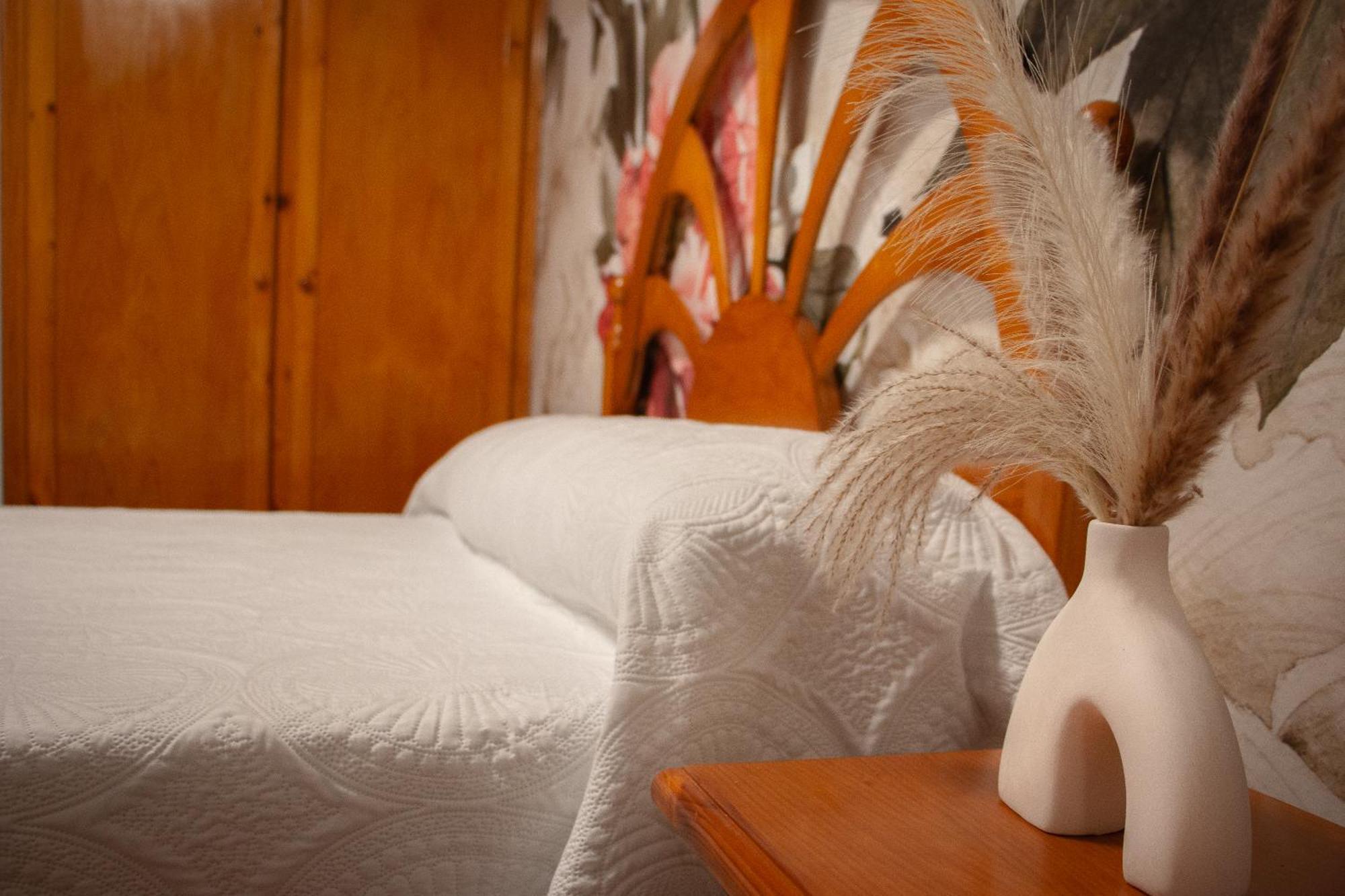 Cosma House Hotell Hinojedo Eksteriør bilde